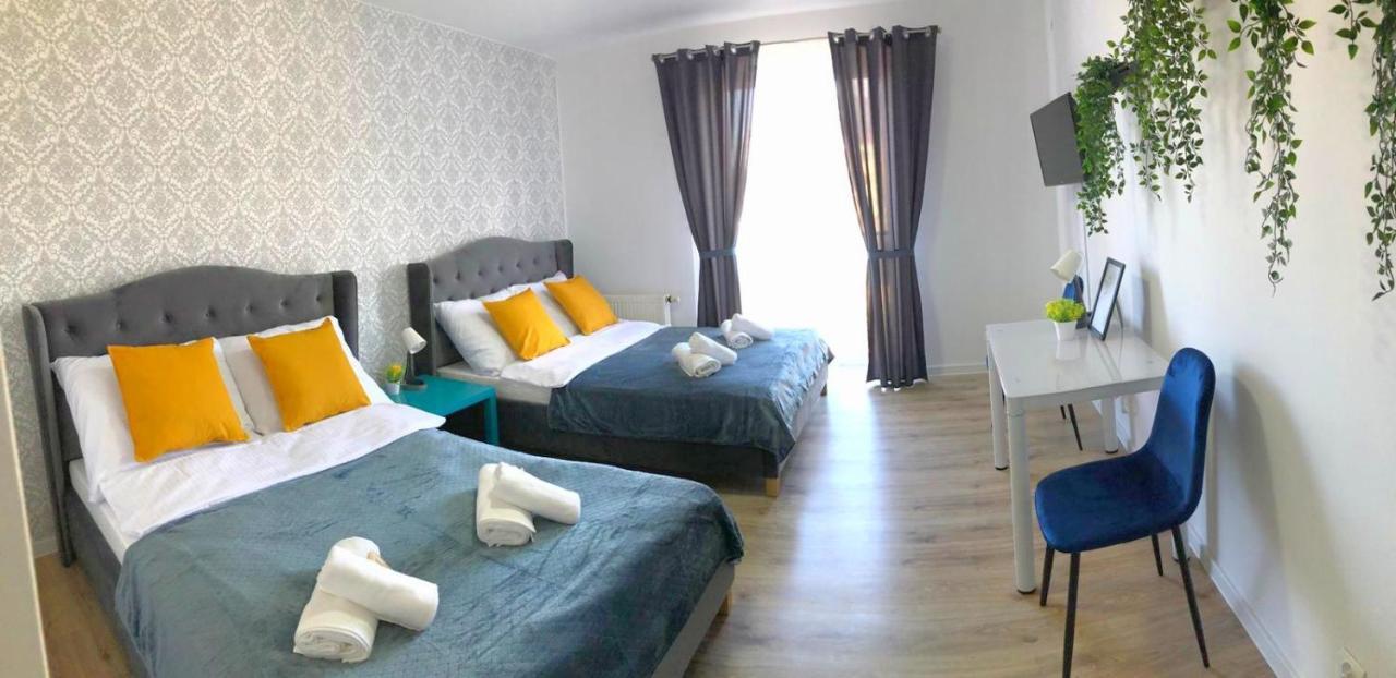 Great Polonia Ustka Bed & Breakfast Exterior photo